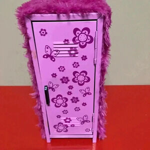 Justice pink furry metal locker, (Preloved)